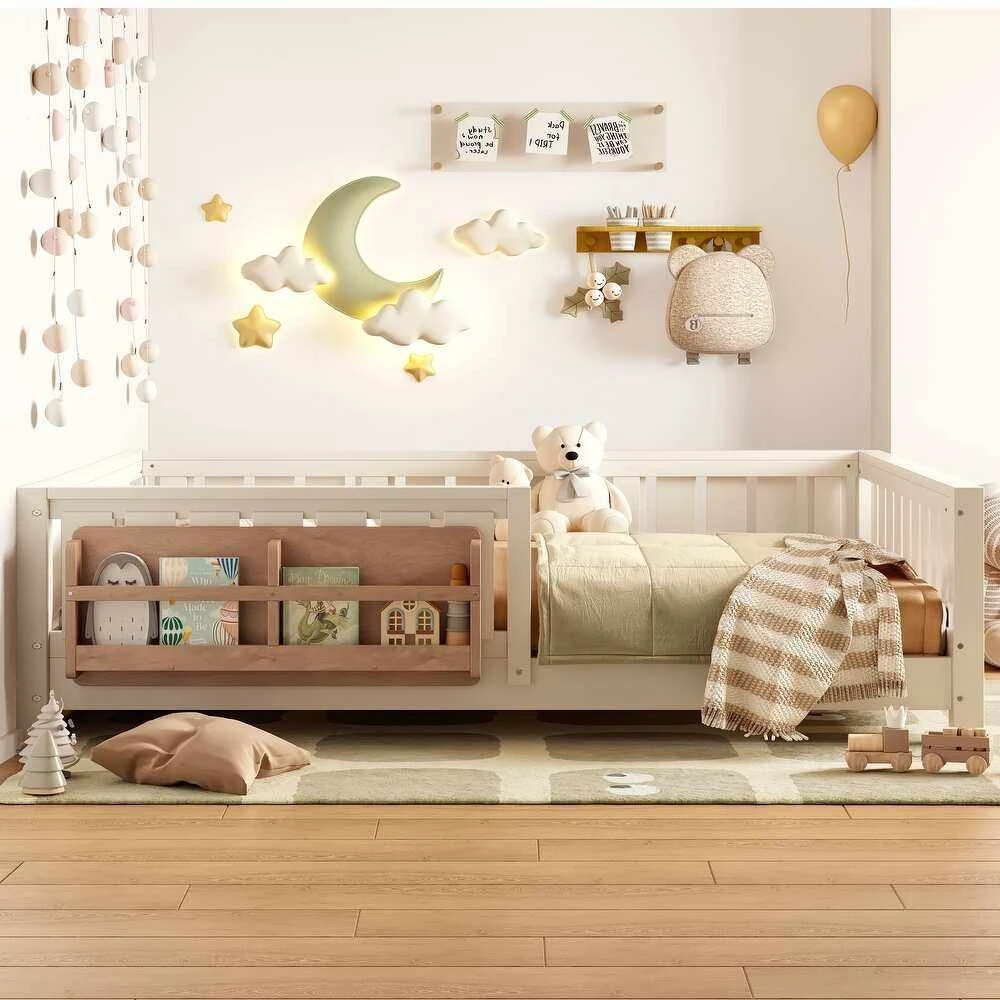 Letto da terra per bambini Montessori con sponde di sicurezza e libreria integrata, moderno in legno